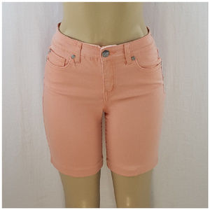 CODE BLUE, GWEN, Bermuda Shorts, size 8 /28